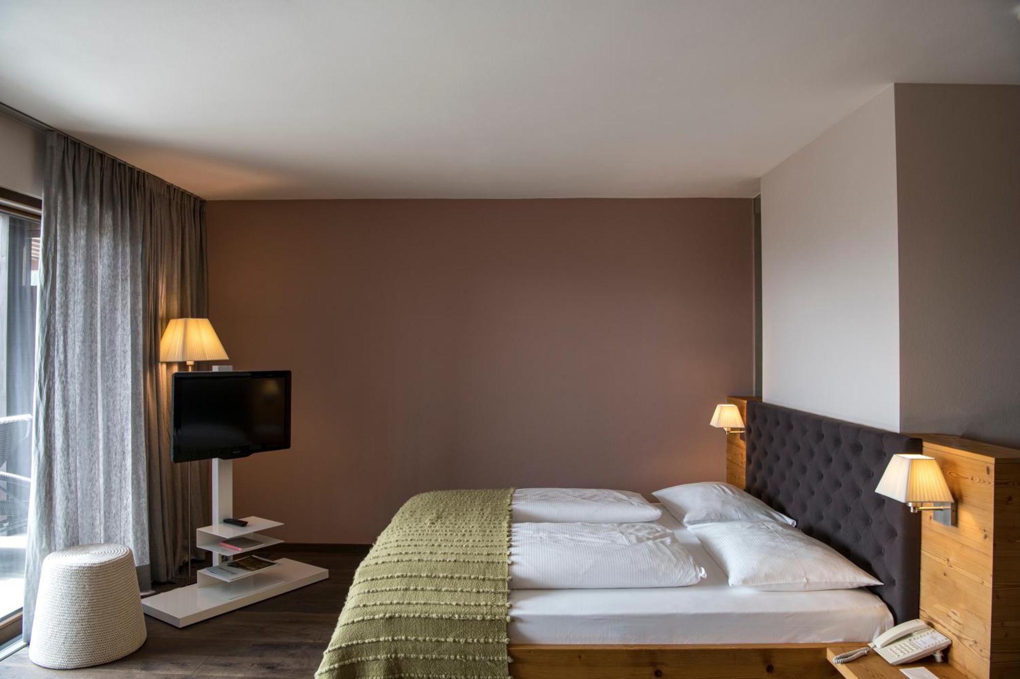 Terra - The Magic Place Relais & Chateaux Sarentino Екстер'єр фото